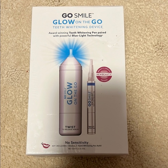 gosmile Other - GO SMILE Glow on the Go Teeth Whitening Device